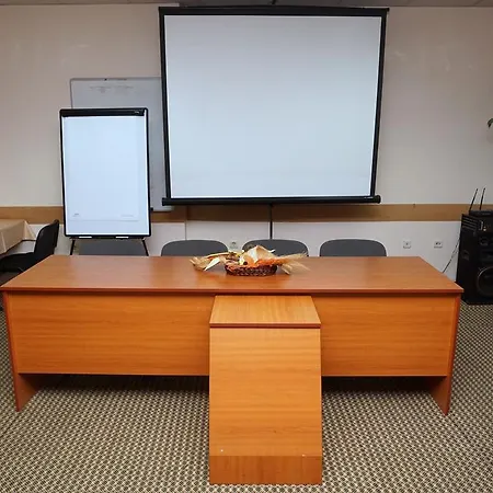 罗多彼酒店 3* 哈斯科沃