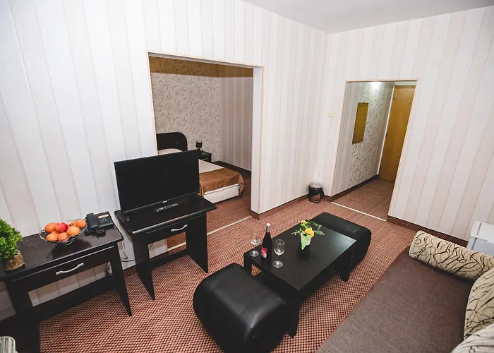 Хотел Rodopi Хасково